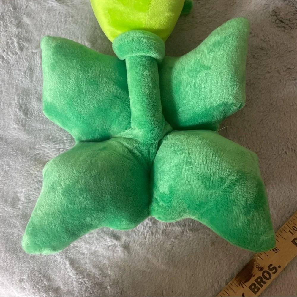 N/A soft green